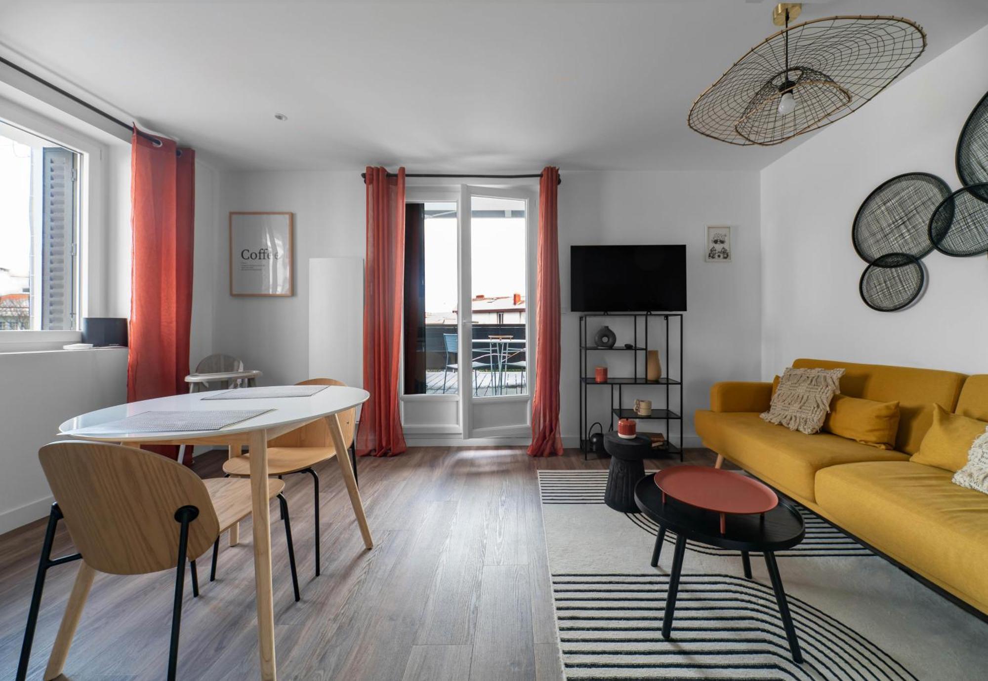 Residence Leon Blum - Appartements Design - Parking クレルモン・フェラン エクステリア 写真