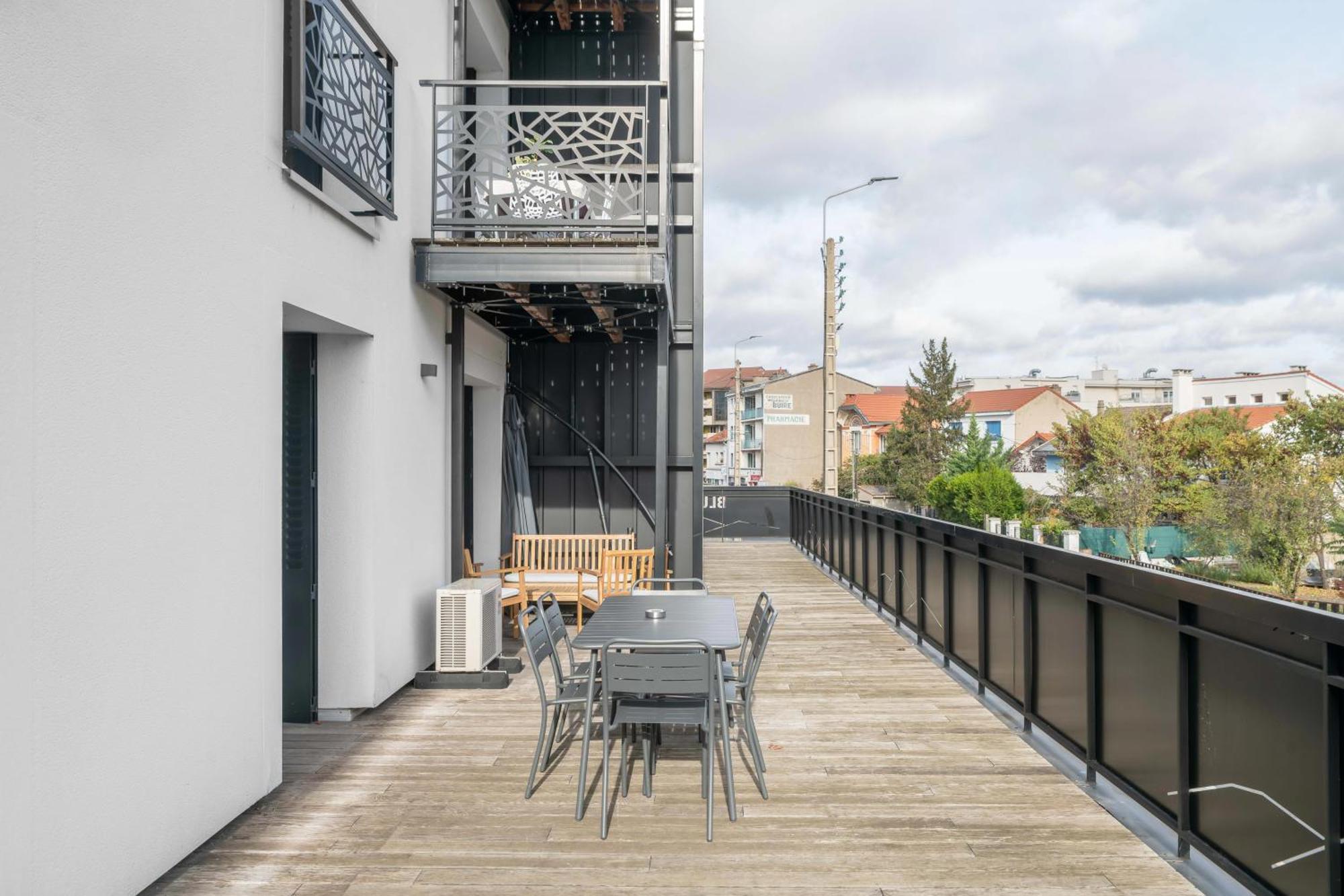Residence Leon Blum - Appartements Design - Parking クレルモン・フェラン エクステリア 写真